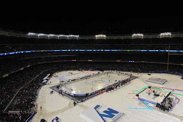 140130132820-yankee-stadium-night-single-image-cut.jpg
